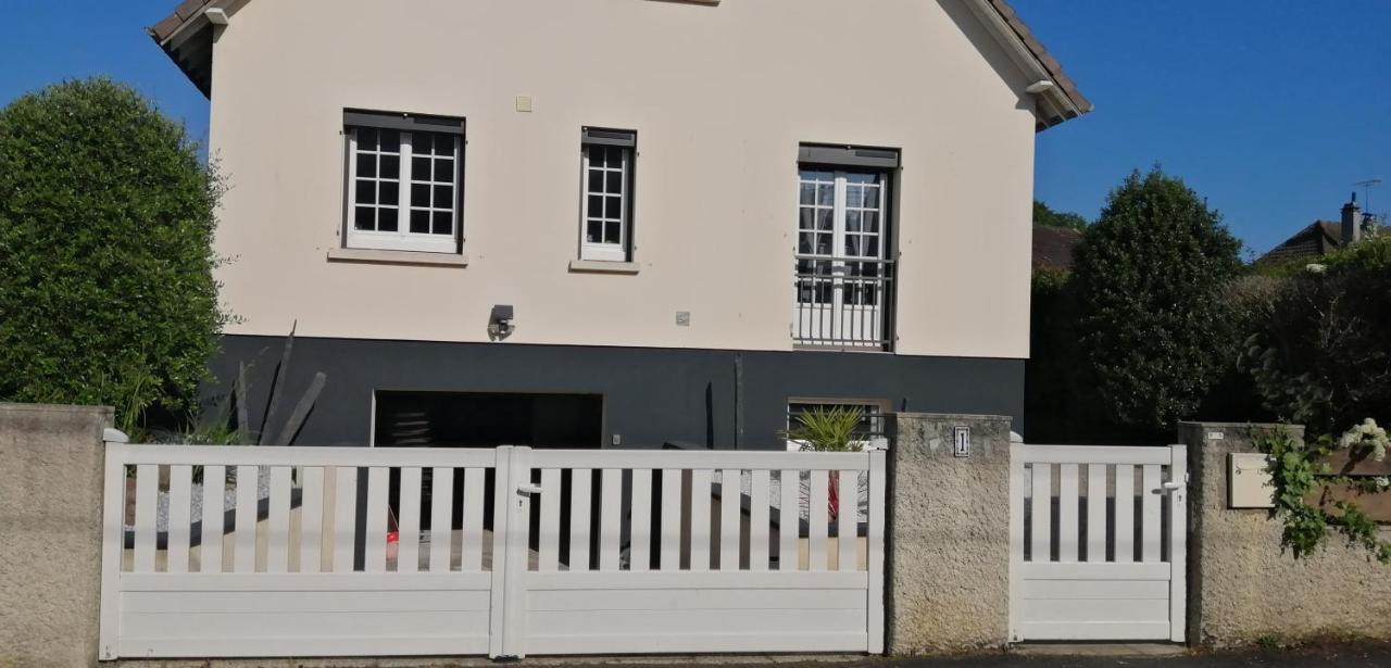 Apartamento Le Jardin D'Eden Troarn Exterior foto